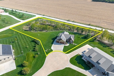 735 Learjet Cir, Benton, KS 67017 - photo 2