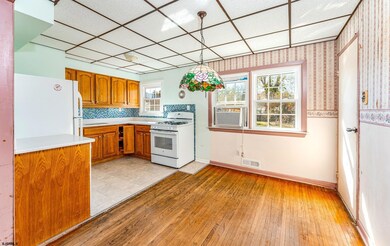 126 Colwick Dr, Somers Point, NJ 08244 - photo 7