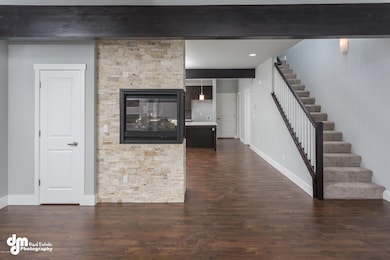 Living Room_DMD_7105-FULL