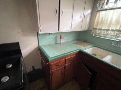 5006 Arvilla Ln, Houston, TX 77021 - photo 6