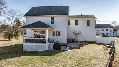 10 Elm St, Agawam, MA 01001 - photo 3