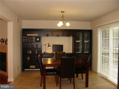 1036 Daisy Dr, Temple, PA 19560 - photo 7