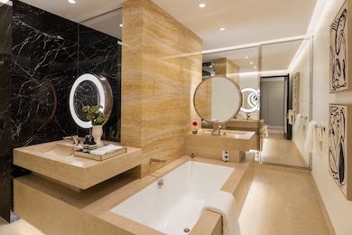 53 W 53rd St unit 20D, New York, NY 10019 - photo 7