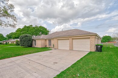 1801 Laurel Oaks Dr, Richmond, TX 77469 - photo 4