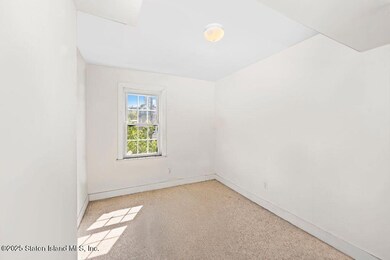 143 Beach St