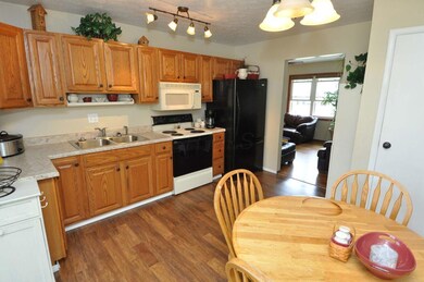 Kitchen 1