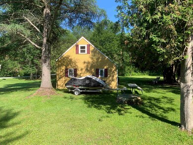 35 Gallup Rd, Franklin, VT 05457 - photo 3