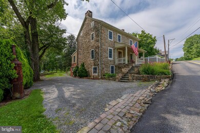 4790 Kohler Rd, Zionsville, PA 18092 - photo 2