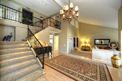 002_Foyer