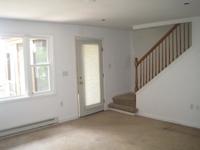 143 E Shore Dr, Hawley, PA 18428 - photo 4
