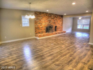 1049 Genine Dr, Glen Burnie, MD 21060 - photo 7