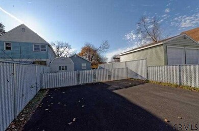 2209 William St, Schenectady, NY 12306 - photo 5