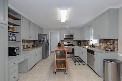 6813 Panstone Dr, Columbus, GA 31909 - photo 7