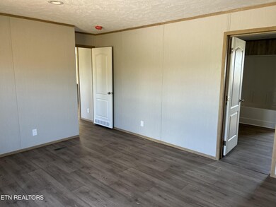 180 Schertz Ln, Rutledge, TN 37861 - photo 7