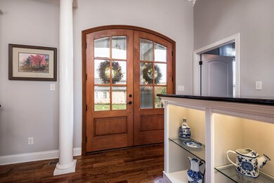 2203 Covered Bridge Blvd, Knoxville, TN 37932 - photo 2