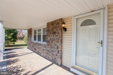 841 Pulinski Rd, Warminster, PA 18974 - photo 5