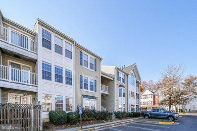 9220 Cardinal Forest Ln unit H, Lorton, VA 22079 - photo 4