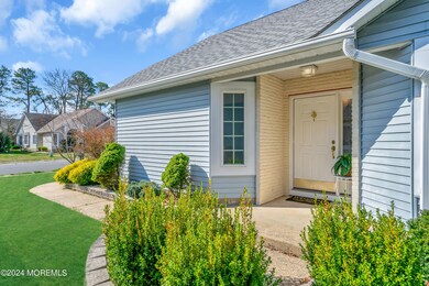 1606 Sweetbay Dr, Toms River, NJ 08755 - photo 5