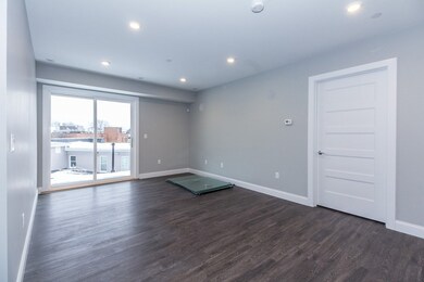 11 Minot St unit 102, Dorchester, MA 02122 - photo 4