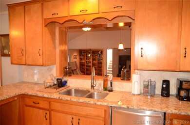 3732 E 29th Street - view from kitchen to 2nd livi