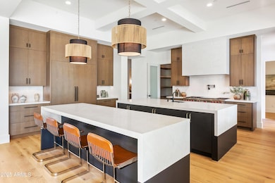 8125 E Gail Rd, Scottsdale, AZ 85260 - photo 4