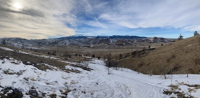 View of mountain feature