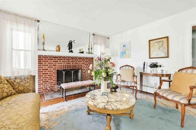 95 Malba Dr unit 1, Whitestone, NY 11357 - photo 7