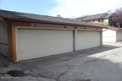 Garage_Front_2