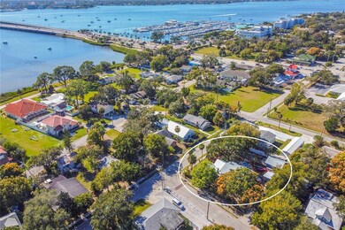 A few steps from Manatee River