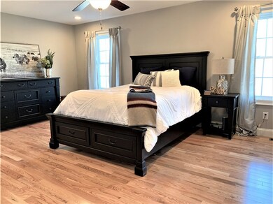 2 Thelma Ln unit 1, Middletown, RI 02842 - photo 7