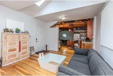 1831 Old Schuylkill Rd, Spring City, PA 19475 - photo 6