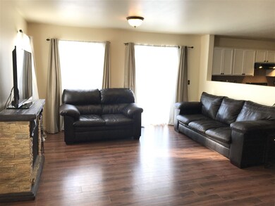 8817 Sunset Breeze Dr, Reno, NV 89506 - photo 3