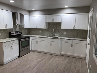 3116 N 80th Ln, Phoenix, AZ 85033 - photo 5