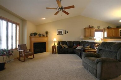 301 4th St, Brooklyn, WI 53521 - photo 4