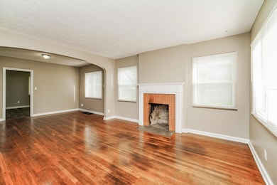 821 S Harris Ave, Columbus, OH 43204 - photo 3