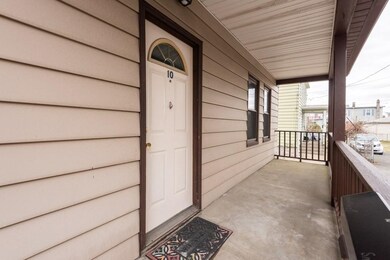 8 Chadwell Ct unit 10, Lynn, MA 01905 - photo 3