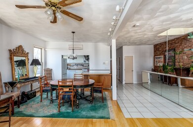 789 E 3rd St unit 3, Boston, MA 02127 - photo 2