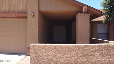 1904 N Arrowhead Cir, Chandler, AZ 85224 - photo 4