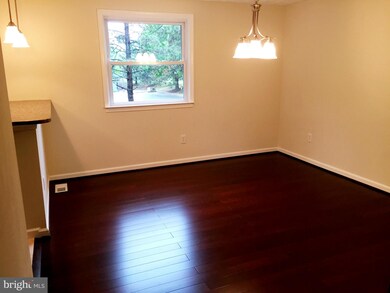 6350 Meeting House Way, Alexandria, VA 22312 - photo 7