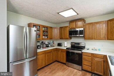 7018 Covingtons Corner Rd, Bealeton, VA 22712 - photo 3