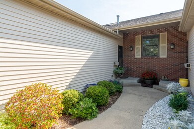 Front Entry01