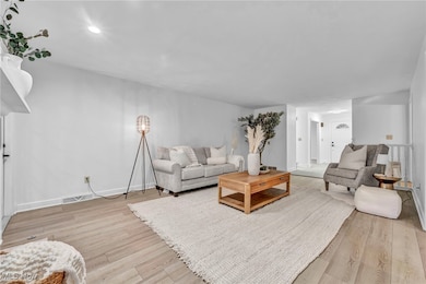 9825 Struthers Rd, New Middletown, OH 44442 - photo 3