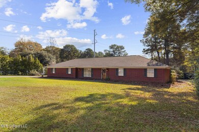 1430 Sunset Dr, Canton, MS 39046 - photo 2