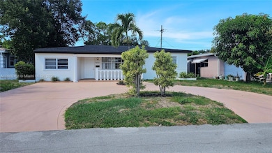 7805 Juniper St, Miramar, FL 33023 - photo 2