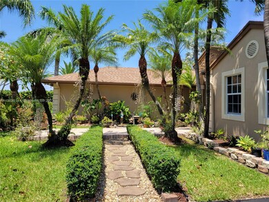 Front Walkway Driveway Entrance