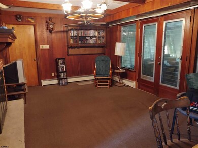 204 Woodcrest Ct, Absecon, NJ 08201 - photo 4