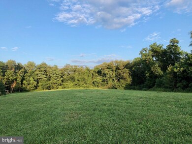 21 Lakewood Dr, Kirkwood, PA 17536 - photo 2