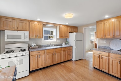 55 Oregon Ave, North Middletown, NJ 07748 - photo 3