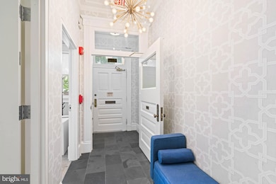 2008 Hillyer Place NW, Washington, DC 20009 - photo 4