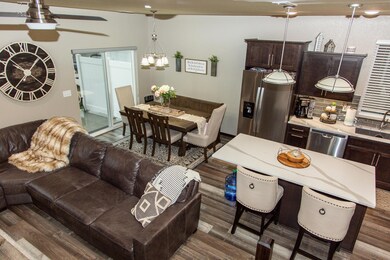 Kitchen/Dining